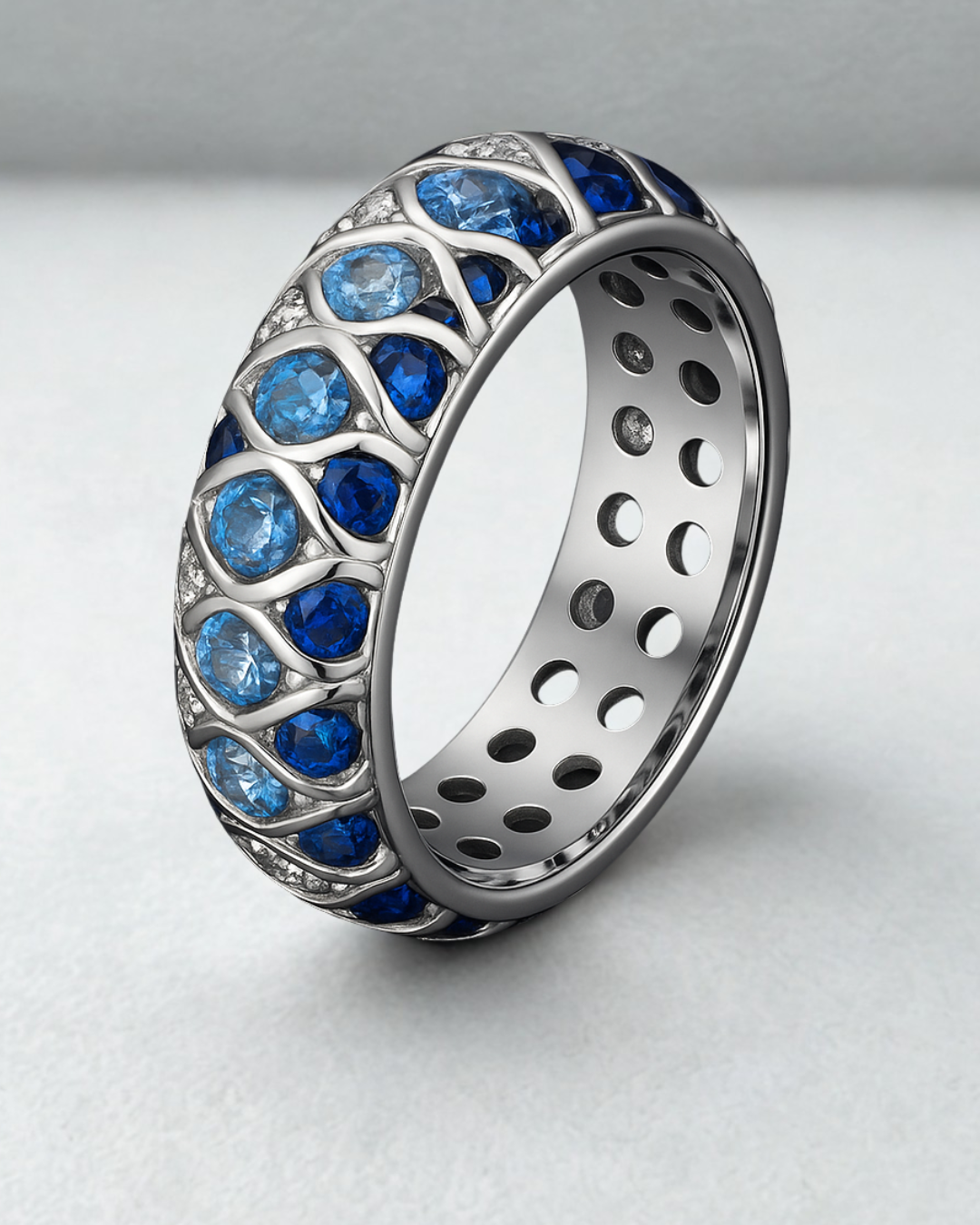 Anillo Olas de Zafiro