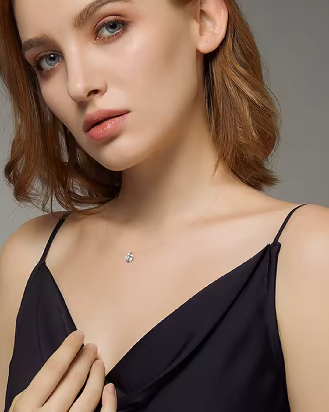 Collar Transparente con Moissanita