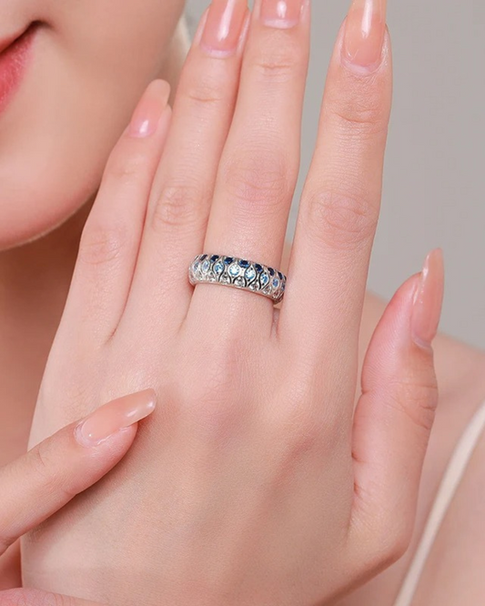 Anillo Olas de Zafiro